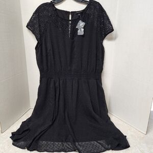 Torrid Sz 1 Mini Clip Dot Crochet Lace Skater Dress Black 14-16 New Pockets